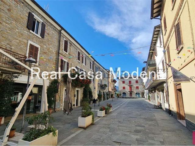 Appartamento in vendita a Rubbiano, Montefiorino