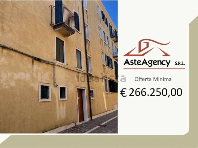 Appartamento in vendita a Venezia-Murano-Burano, Venezia