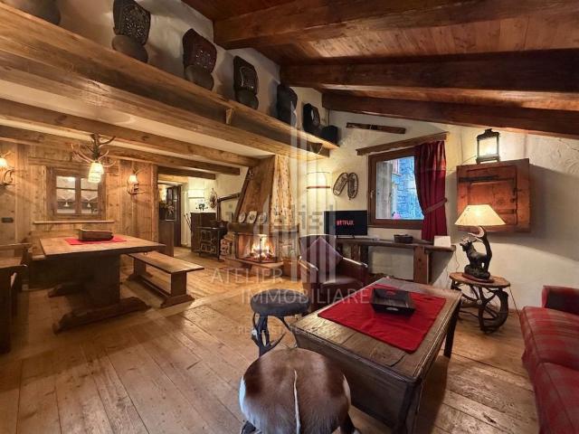 Appartamento in vendita a Courmayeur, Aosta