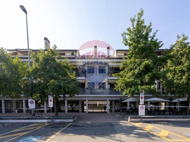 Appartamento in vendita a Vimodrone, Milano