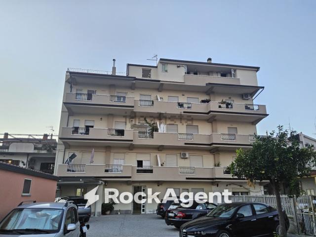 Appartamento in vendita a Calabria, Reggio Calabria