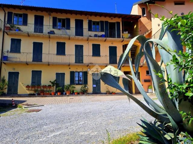 Appartamento in vendita a Albate, Como
