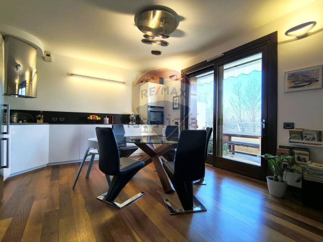 Attico in vendita a Agrate Brianza, Lombardia