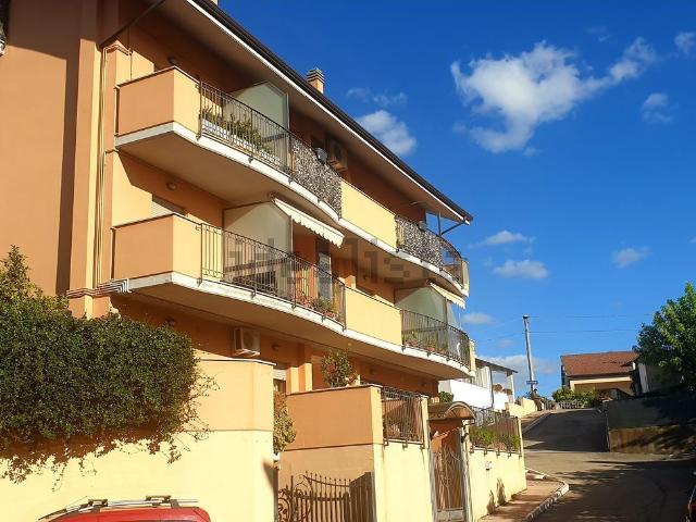 Appartamento in vendita a Casalincontrada, Abruzzo