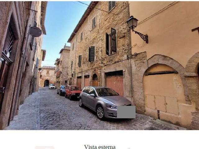 Appartamento in vendita a Quartiere Mercatale, Pergola