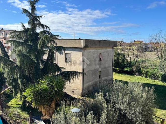 Appartamento in vendita a Tuscania, Lazio