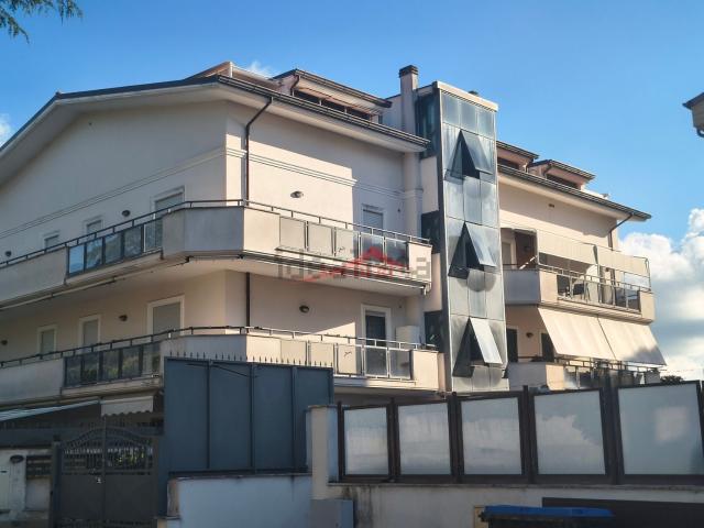 Appartamento in vendita a Marino, Roma Capitale