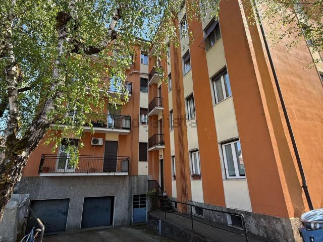 Appartamento in vendita a Gallarate, Lombardia