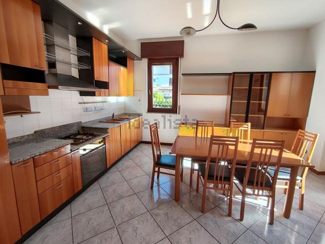 Appartamento in vendita a Seveso, Lombardia