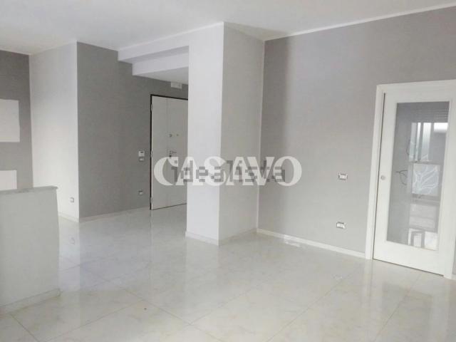 Appartamento in vendita a Salerno, Campania