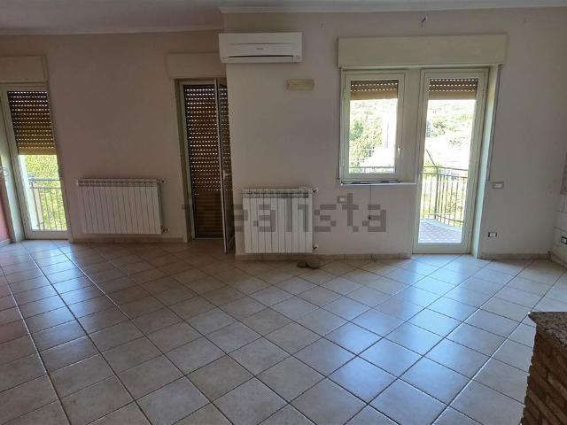 Appartamento in vendita a San Cataldo, Sicilia