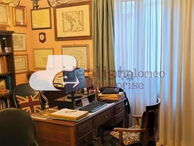 Appartamento in vendita a Valenzano San Lorenzo, Puglia