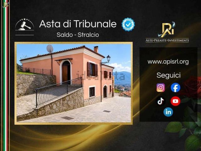 Appartamento in vendita a Sasso Di Castalda, Basilicata