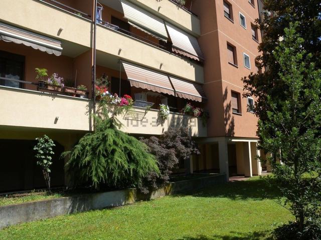 Appartamento in vendita a Magenta, Milano