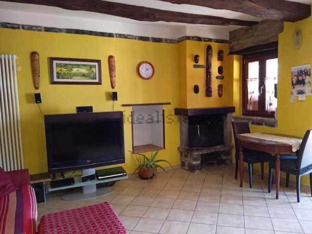Appartamento in vendita a Faggeto Lario, Lombardia