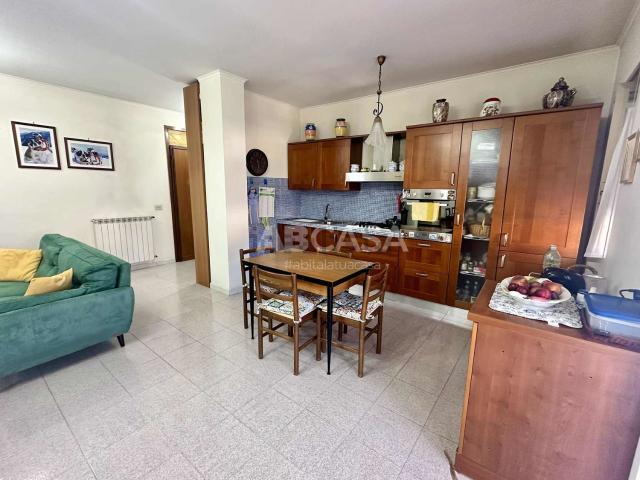 Appartamento in vendita a Valle Mazzone, Roma Capitale