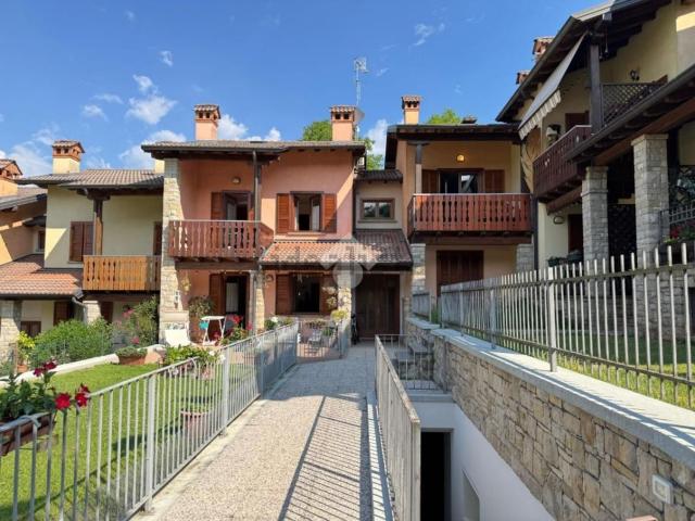Appartamento in vendita a Cerete, Lombardia