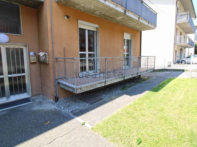 Appartamento in vendita a Comunità montana della valle Camonica, Esine