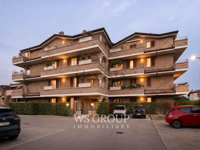 Appartamento in vendita a Seveso, Lombardia