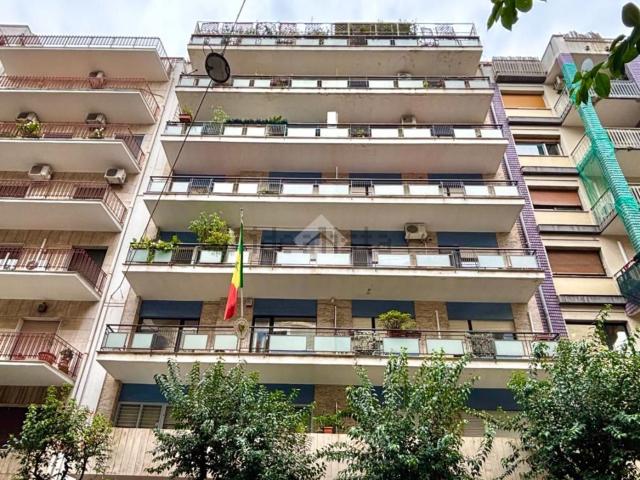 Appartamento in vendita a Municipio 1, Puglia