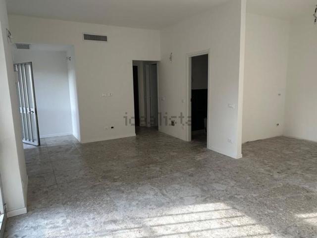 Appartamento in vendita a Inverigo, Lombardia