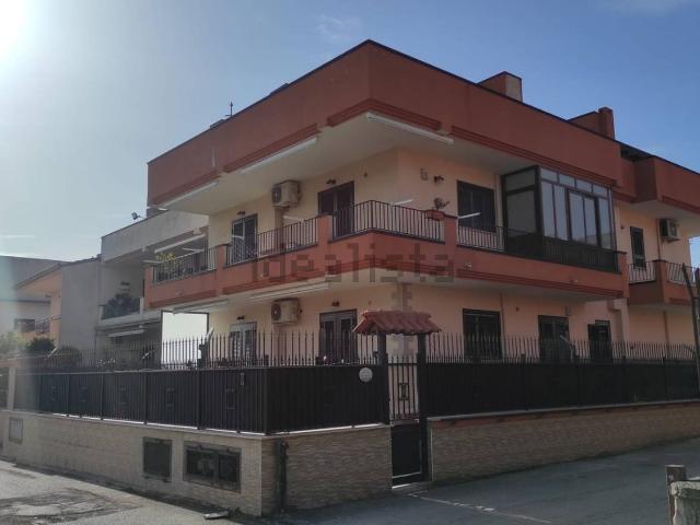 Appartamento in vendita a Maddaloni, Campania