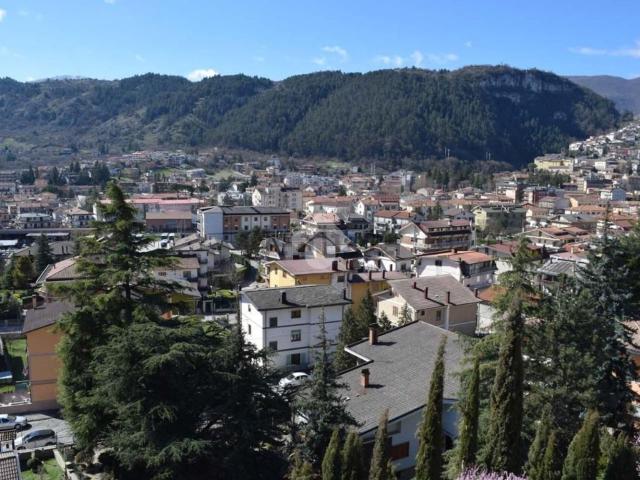 Appartamento in vendita a Tagliacozzo, Abruzzo