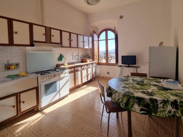 Appartamento in vendita a Colle di Val d'Elsa, Siena