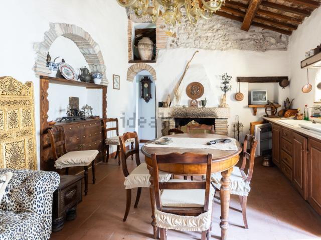 Appartamento in vendita a Cottanello, Lazio
