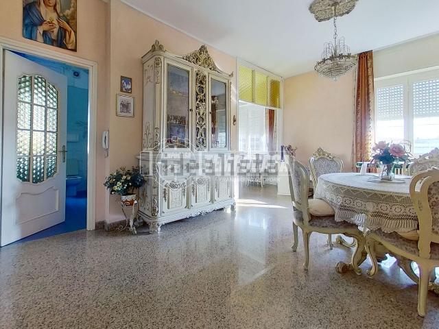 Appartamento in vendita a Seveso, Lombardia