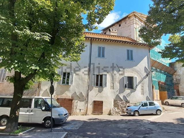 Appartamento in vendita a Spoleto, Umbria