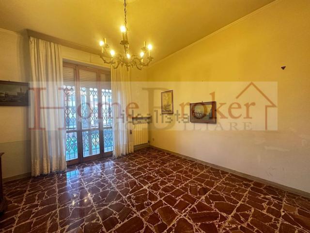 Appartamento in vendita a Quartiere 3, Firenze