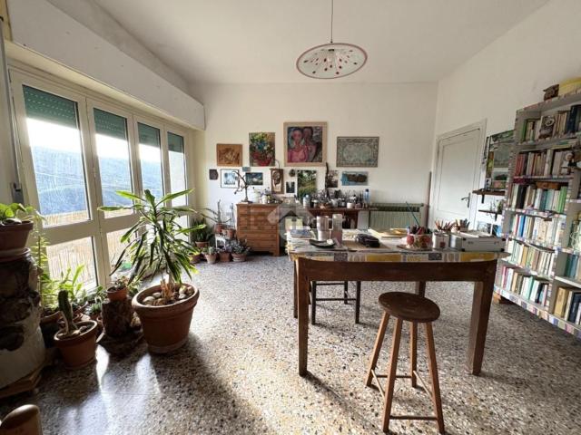 Appartamento in vendita a Narni, Umbria