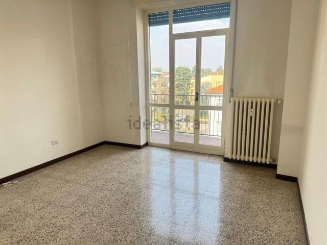Appartamento in vendita a Sant'Albino, Monza