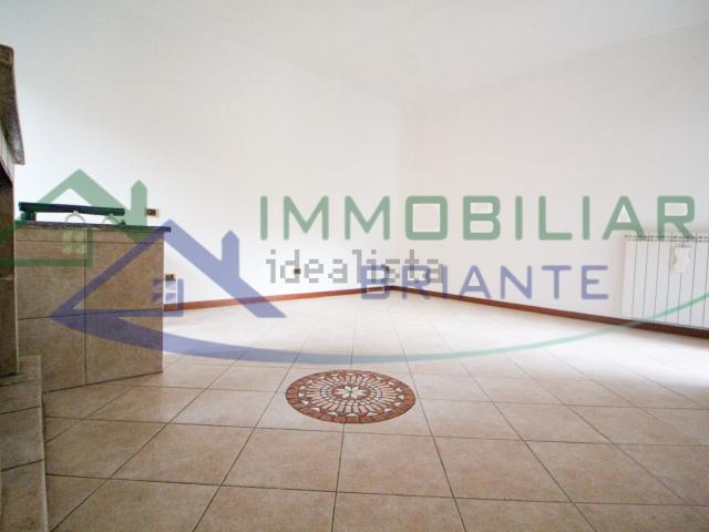 Appartamento in vendita a Somma Lombardo, Lombardia