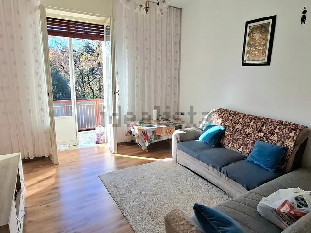 Appartamento in vendita a Carpesino, Erba