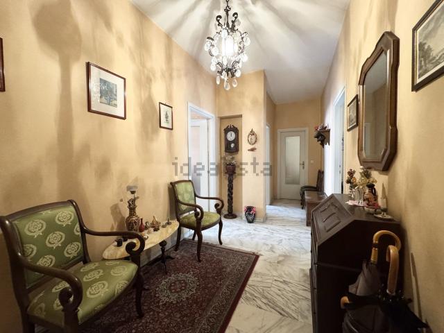 Appartamento in vendita a Circoscrizione 2, Piemonte