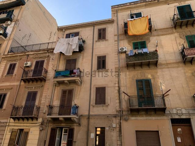 Appartamento in vendita a III Circoscrizione, Palermo