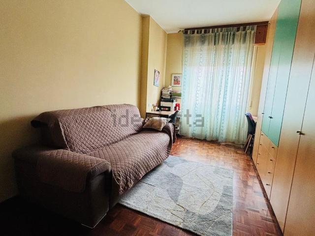 Appartamento in vendita a Brugherio, Lombardia