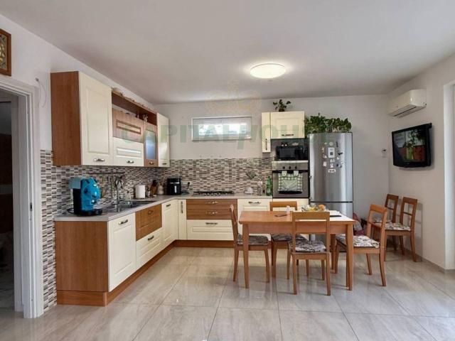 Appartamento in vendita a Brusciano, Napoli