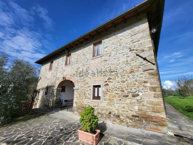 Appartamento in vendita a Dicomano, Toscana