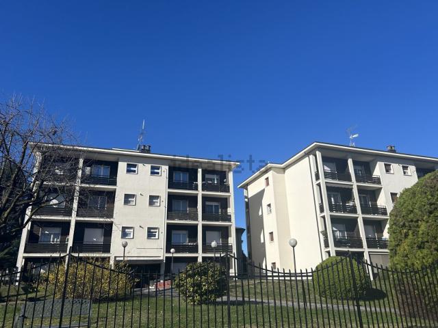 Appartamento in vendita a Mercurago, Arona