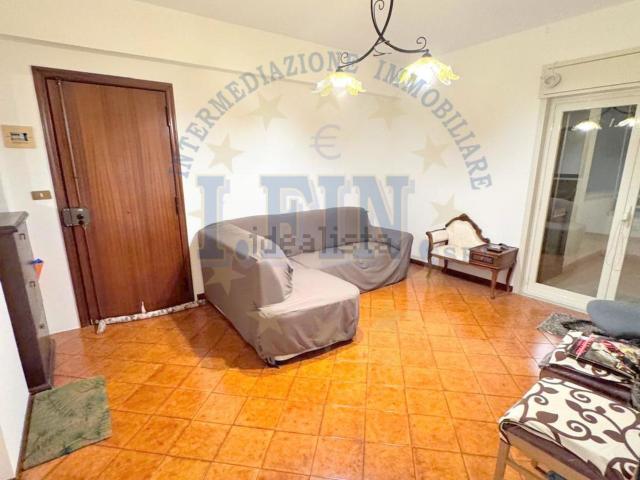 Appartamento in vendita a Fasano, Gravina Di Catania