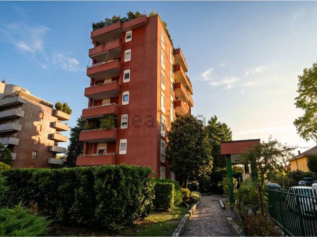 Appartamento in vendita a Cazzaniga, Monza