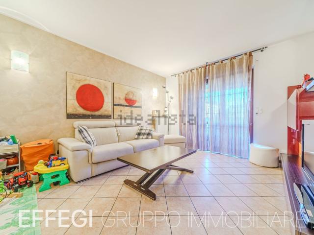 Appartamento in vendita a Cernusco Sul Naviglio, Lombardia