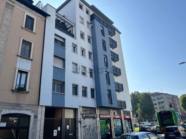 Appartamento in vendita a Municipio 5, Milano