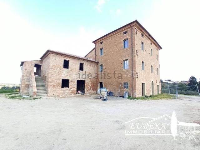Appartamento in vendita a Gioiella