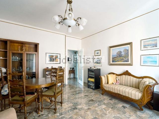 Appartamento in vendita a Centro storico, Cremona