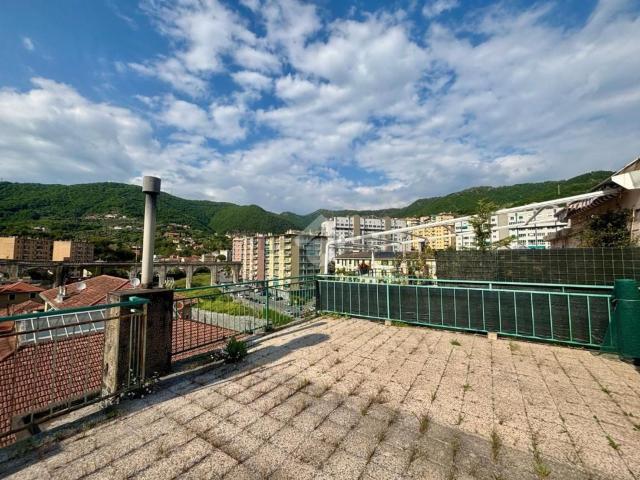 Appartamento in vendita a Media Val Bisagno, Serra Riccò