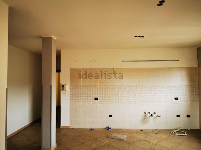 Appartamento in vendita a Frosinone, Lazio
